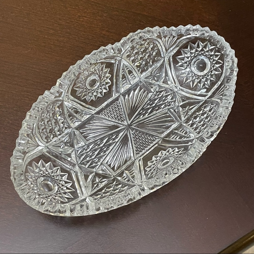 AMERICAN BRILLIANT CUT GLASS STARBURST PATTERN 8” SHALLOW BOWL